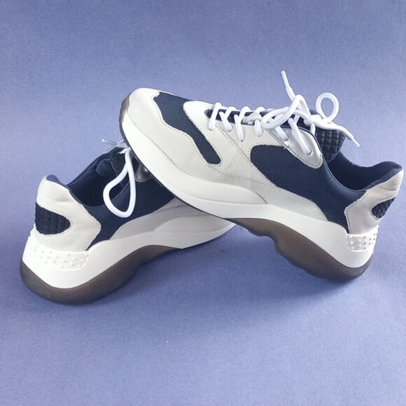 NOBRAND MOM/DAD Sneaker Shoe - Picture 2 of 13